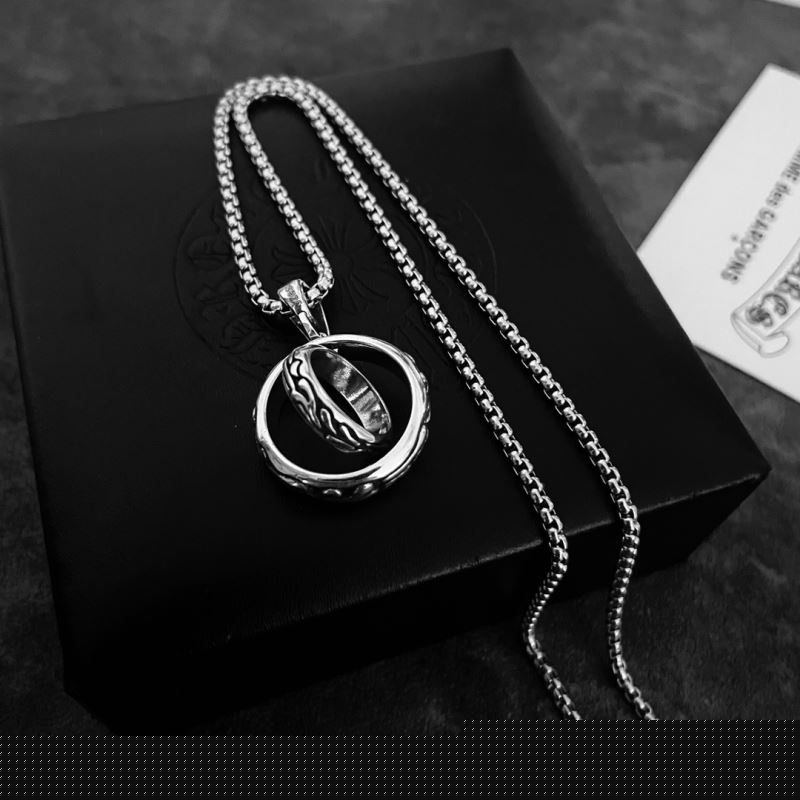 Ch**me He**ts necklaces